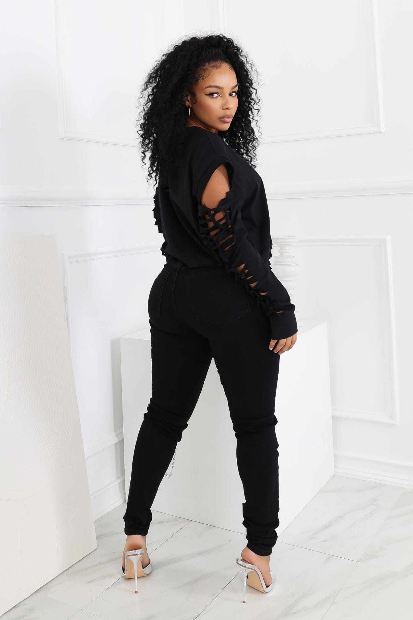 Rylee Oversized Metal Trim Top