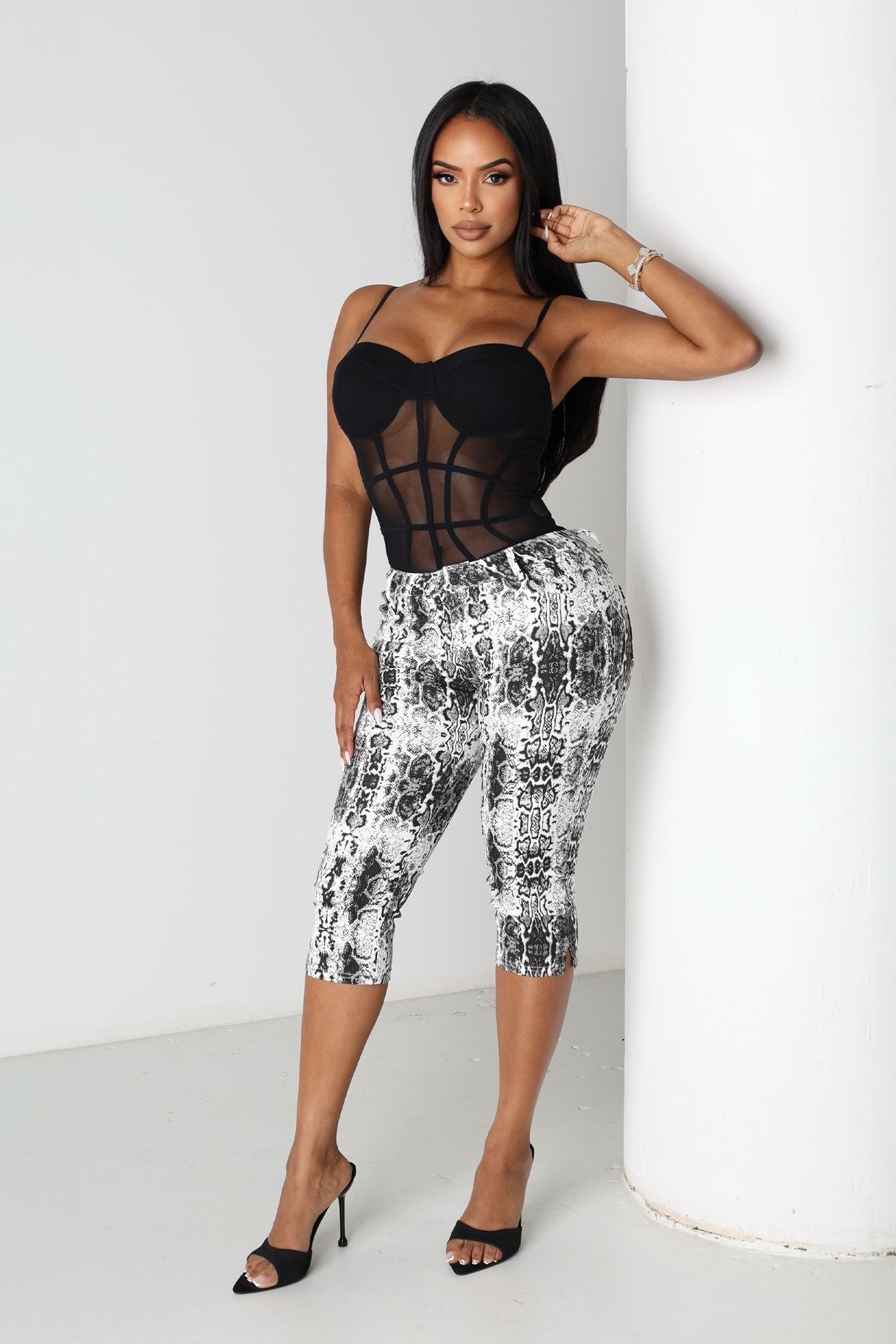 Awaken Your Style With Snake Skin Capri Pants