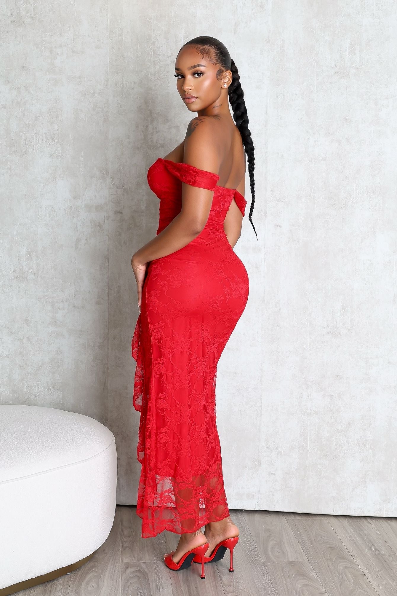 She Walks in Lace Dress