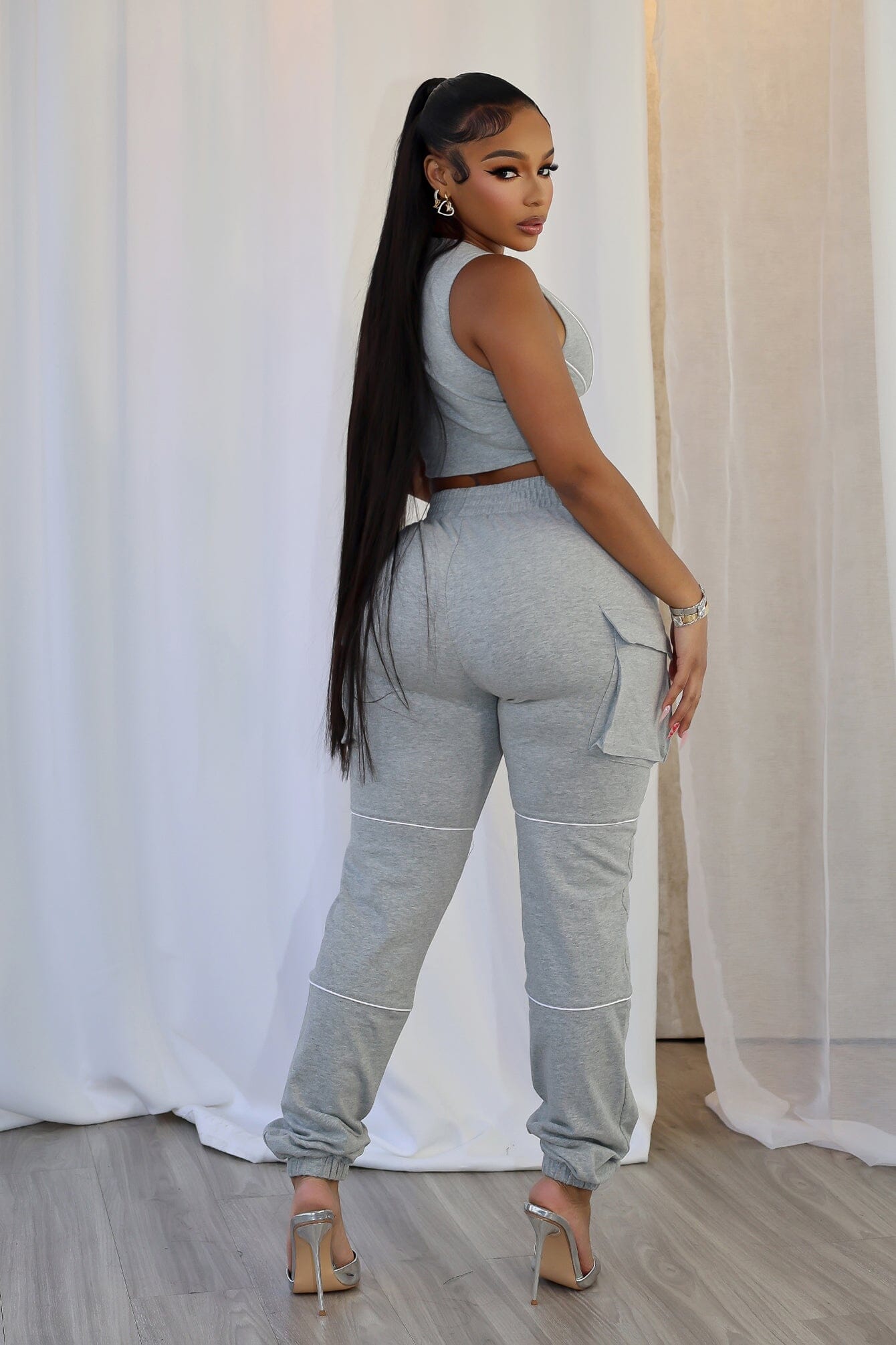 Gaga Piping Detail Zip-Up Top & Pants SET