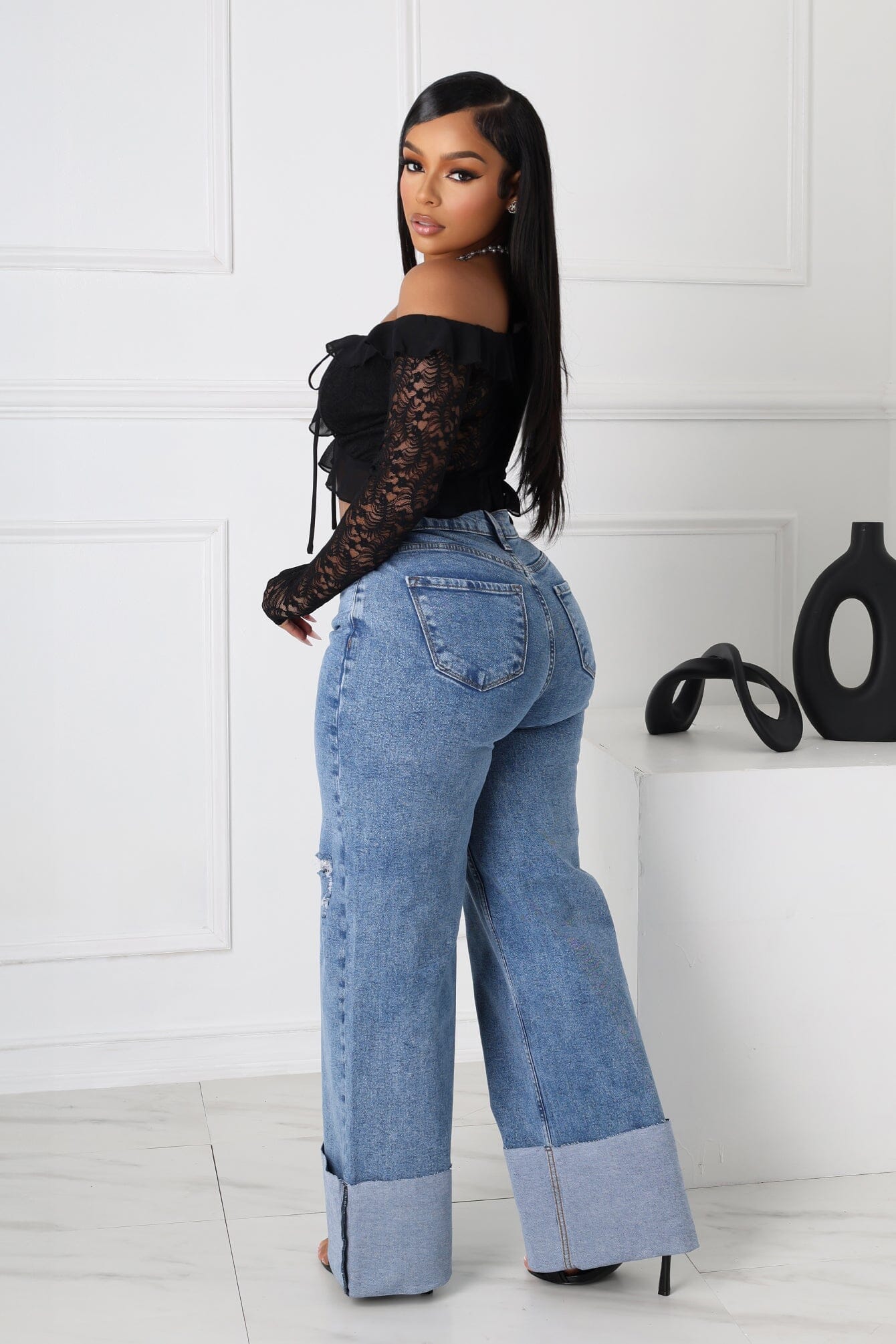 Niigata High Waist Cuffed Hem Baggy Jeans